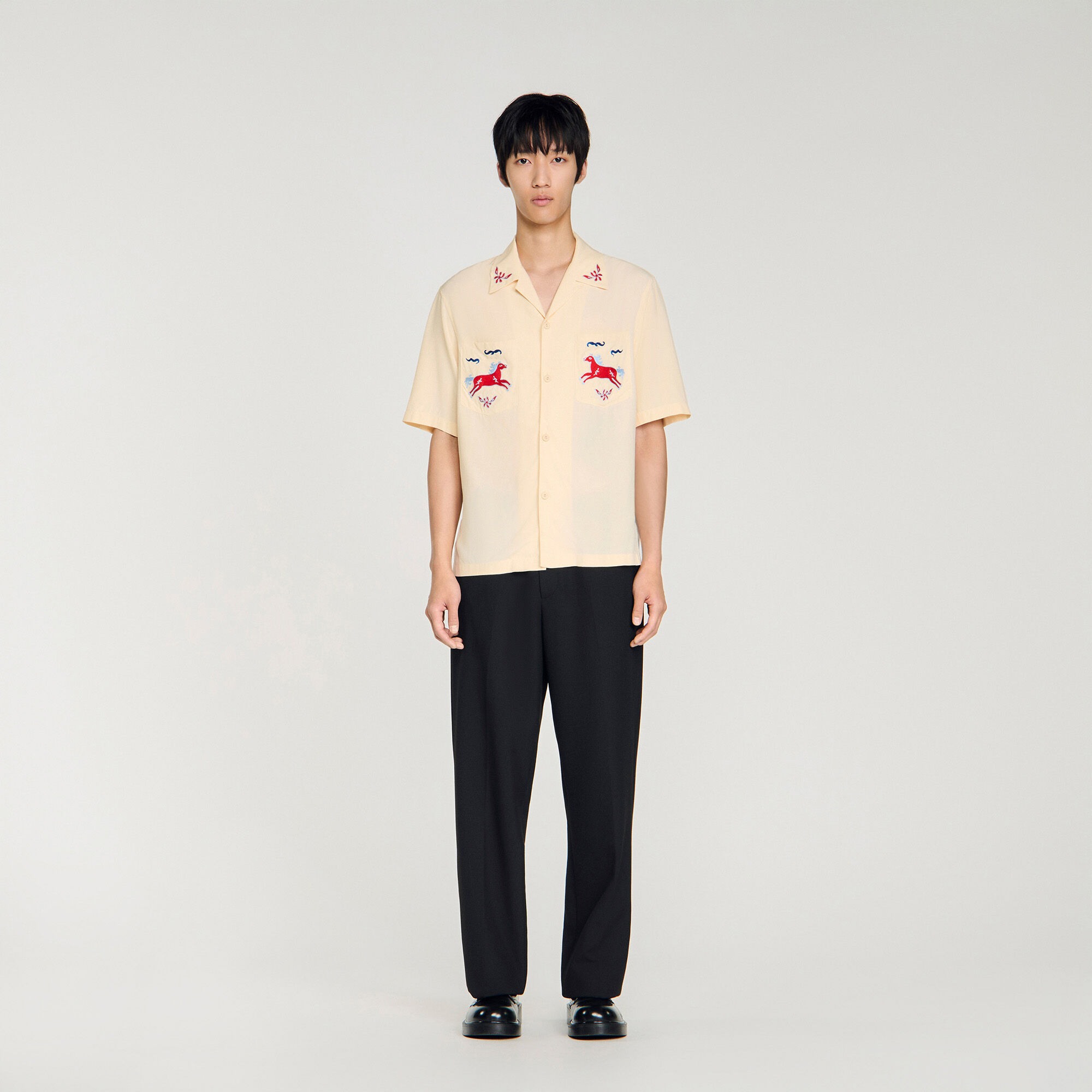 Chemise ample à cheval brodée