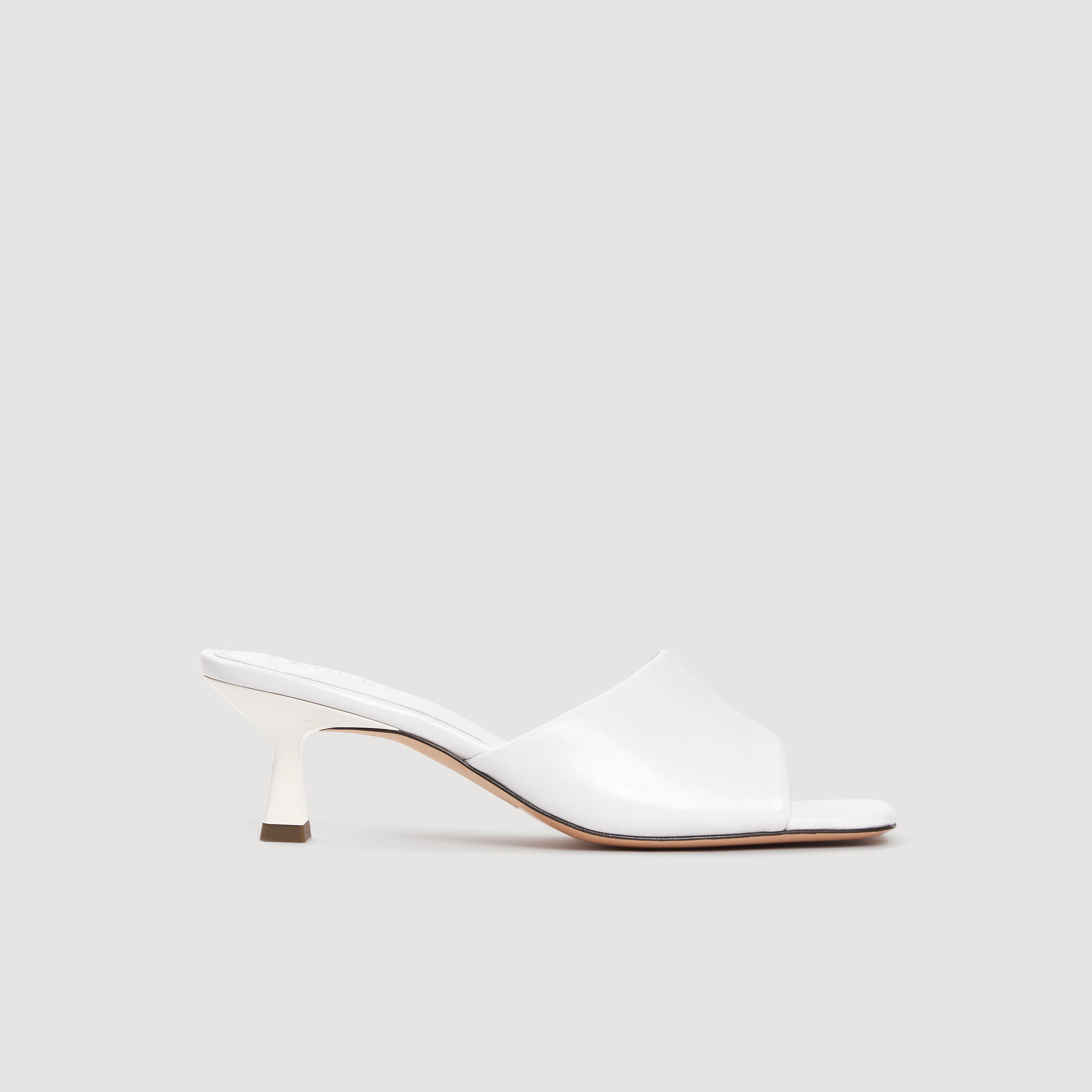 Mules à talon en cuir lisse