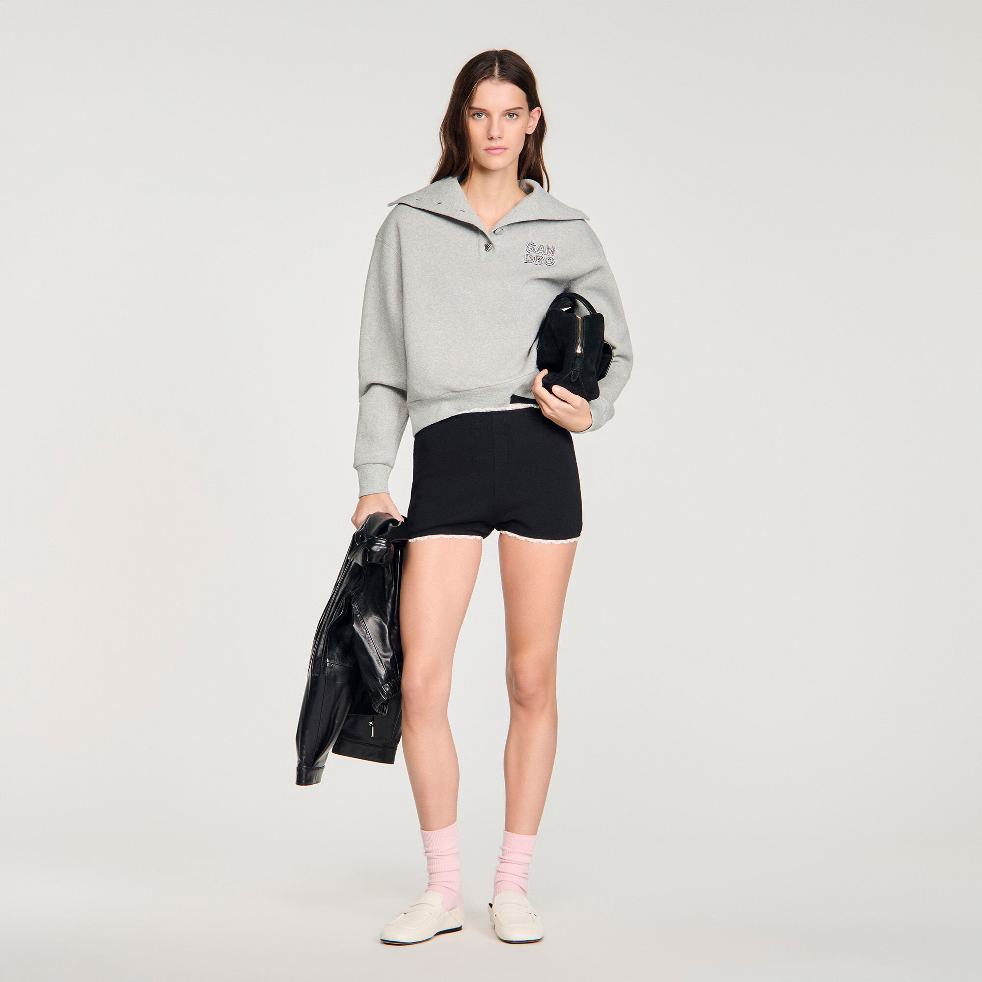 Shorts évasés brodés avec perles