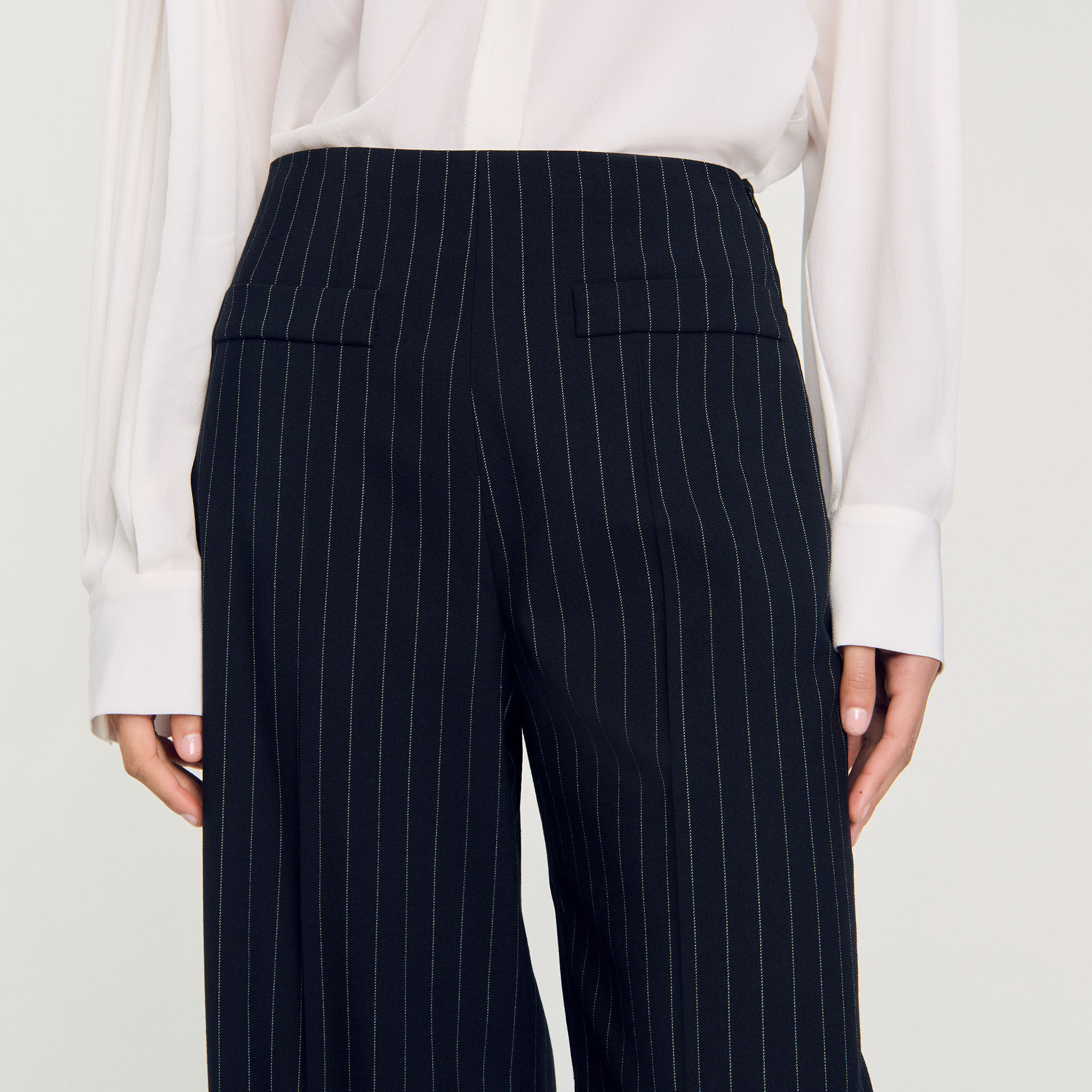 Pantalon à rayures craie