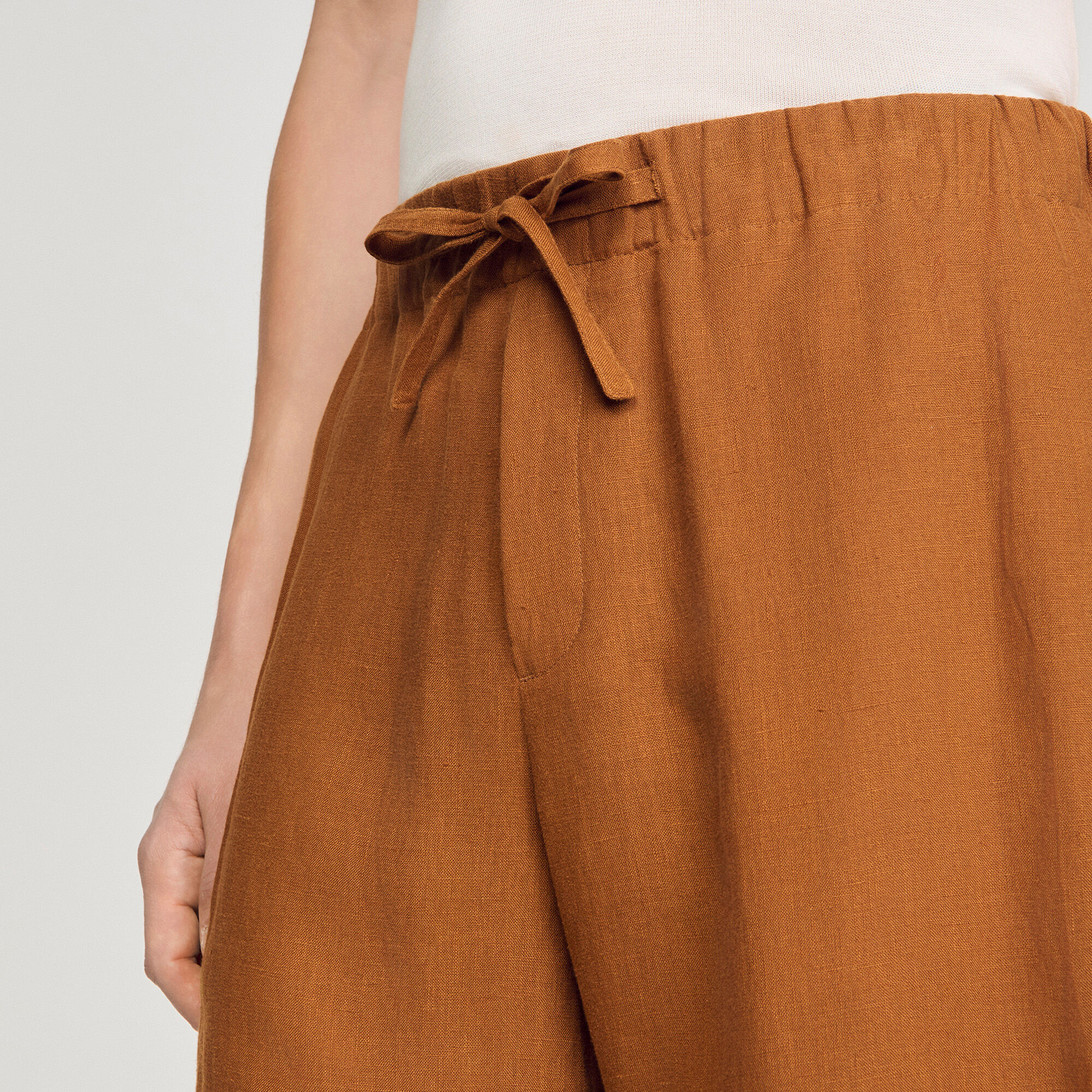 Shorts en lin à taille élastique