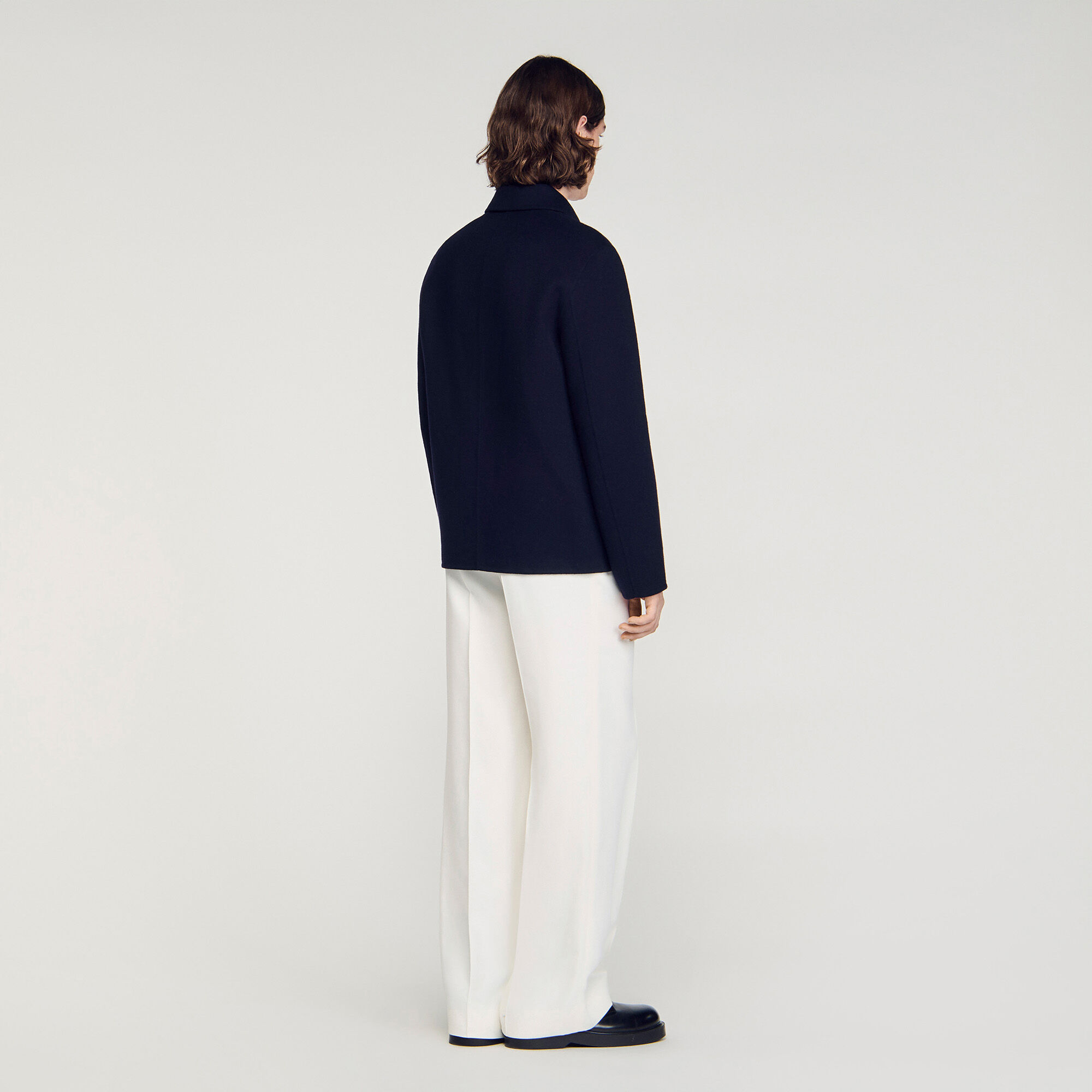 Veste en laine avec col classique