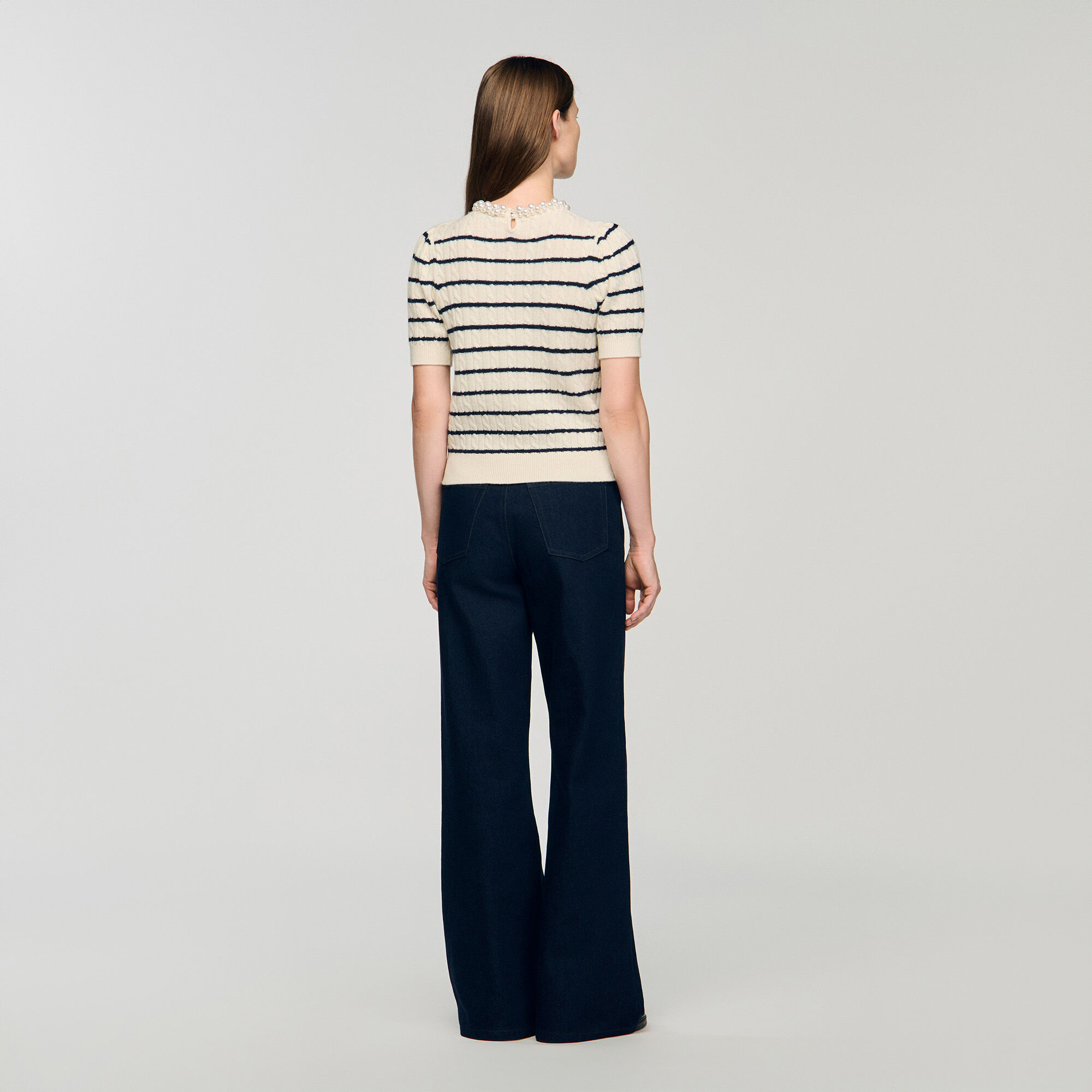 Pull rayé avec col en perles