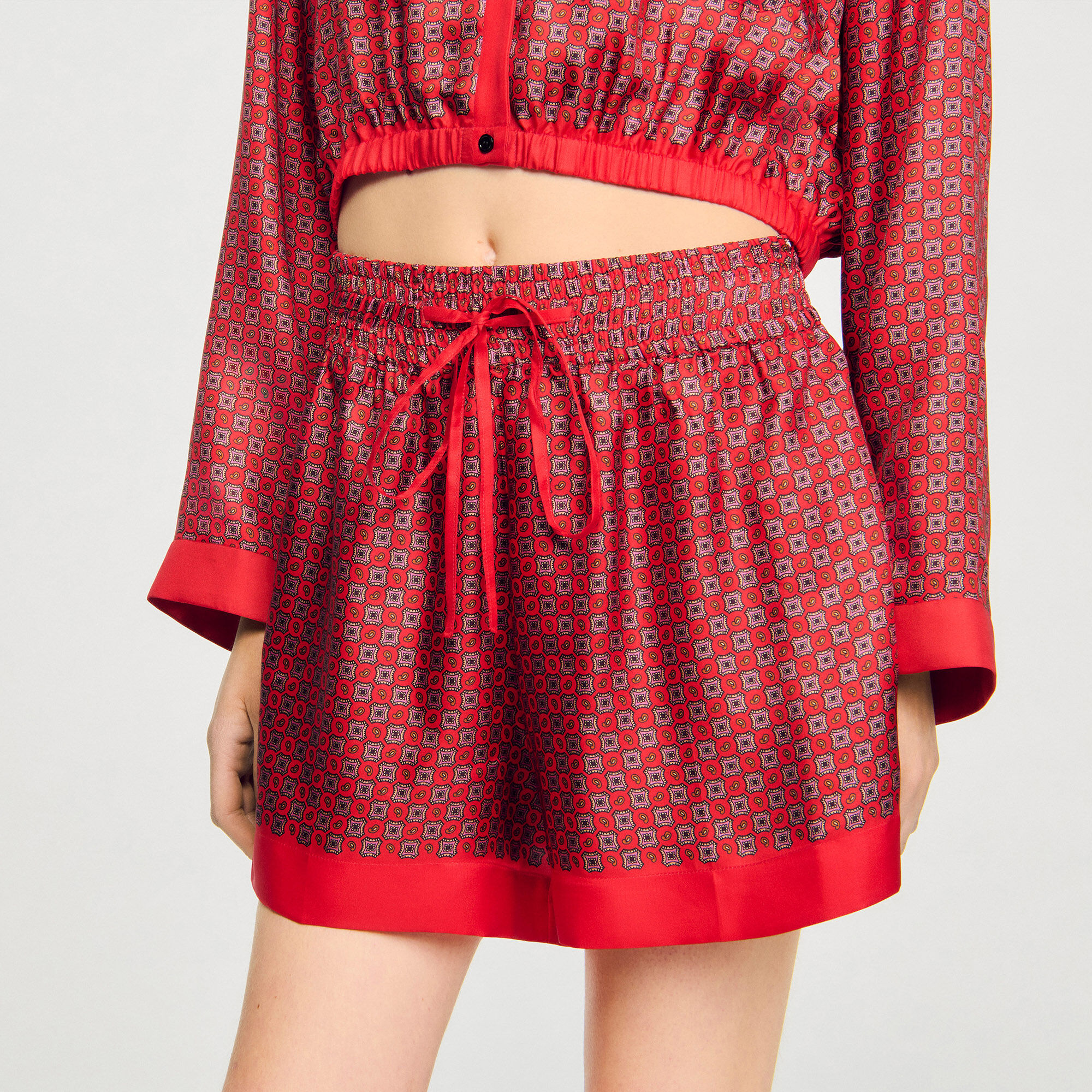 Shorts imprimé écharpe