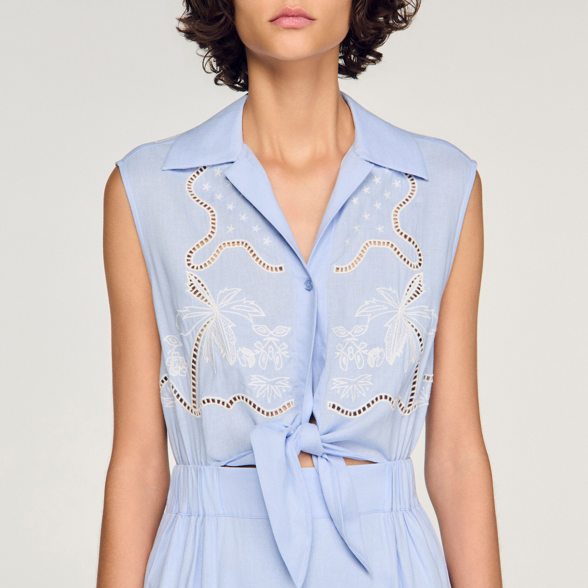 Robe maxi en lin brodé