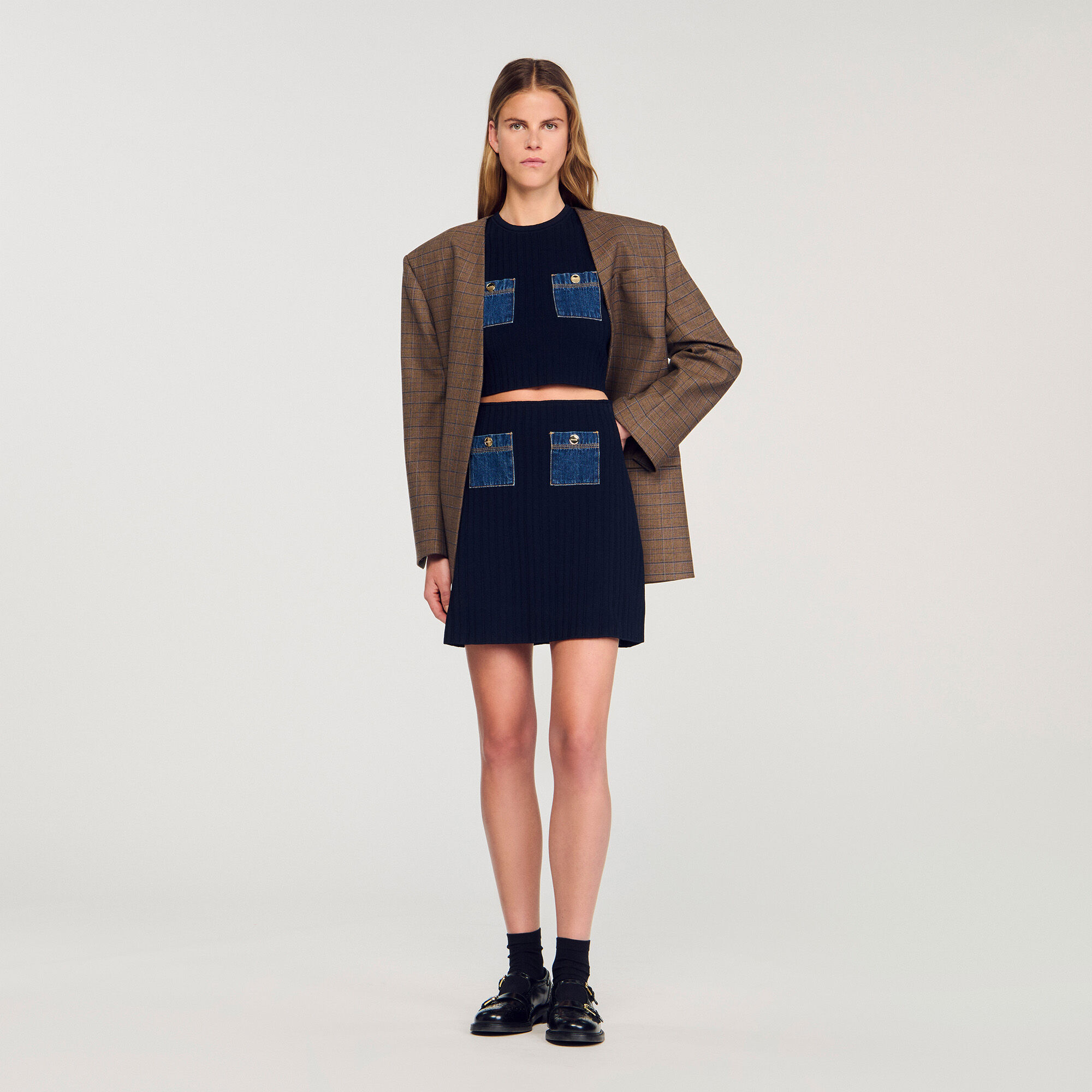 Mini jupe en maille et denim