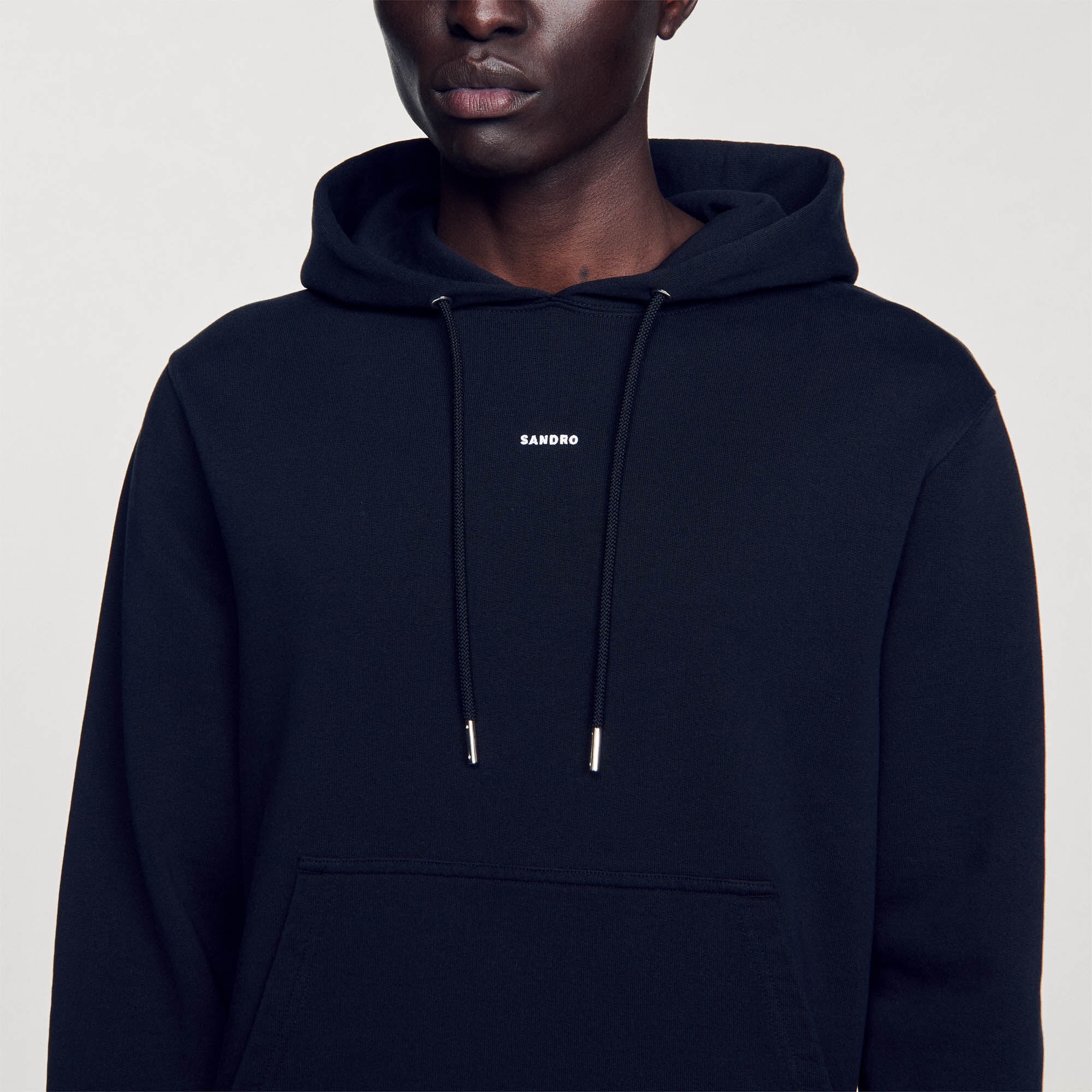Sweat à capuche brodé