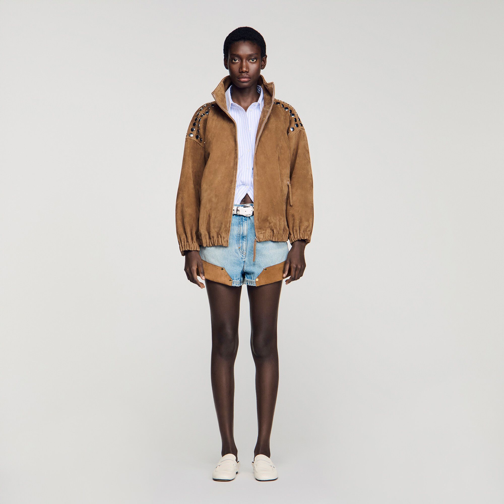 Veste en daim à clous