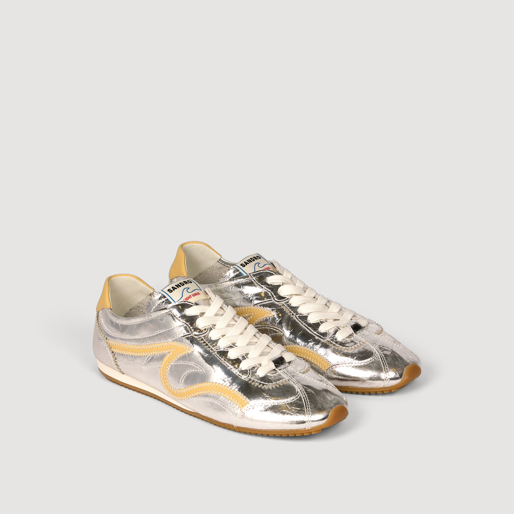 Chaussures métalliques à effet lumière