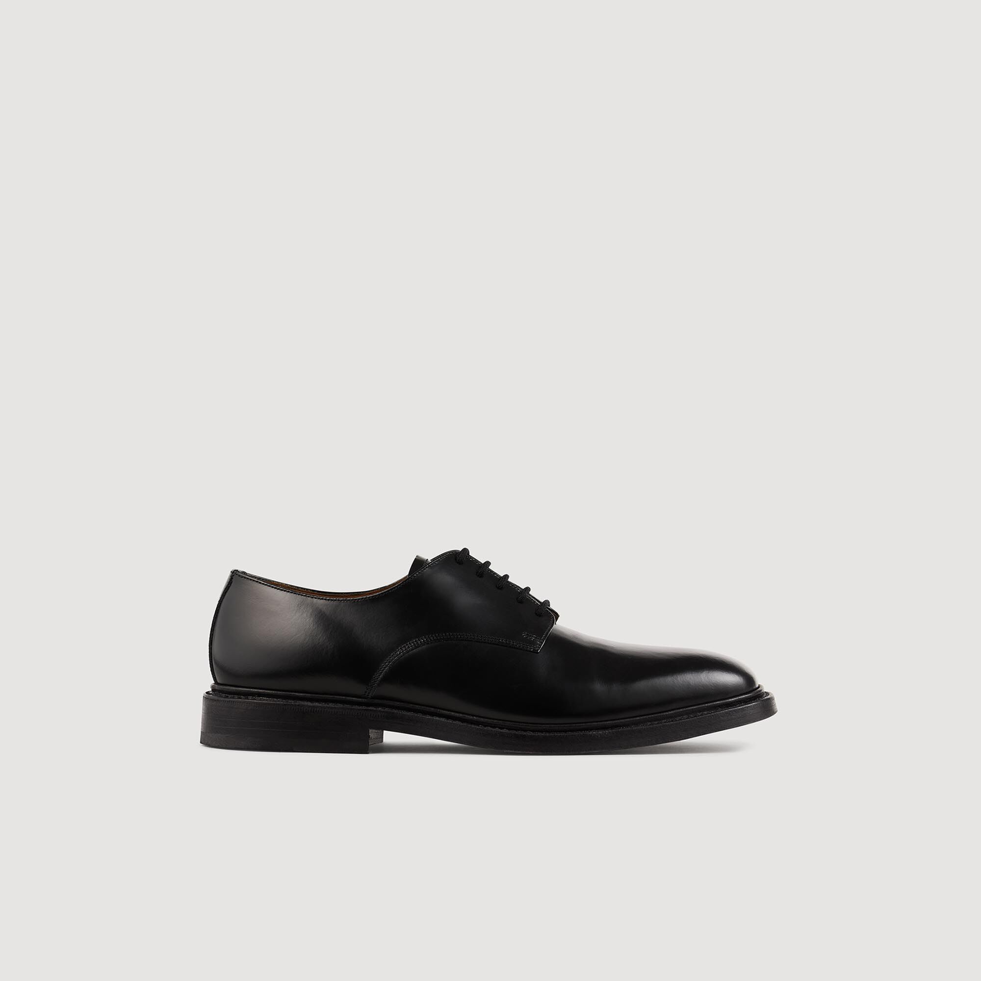 Chaussures en cuir brillant pour homme