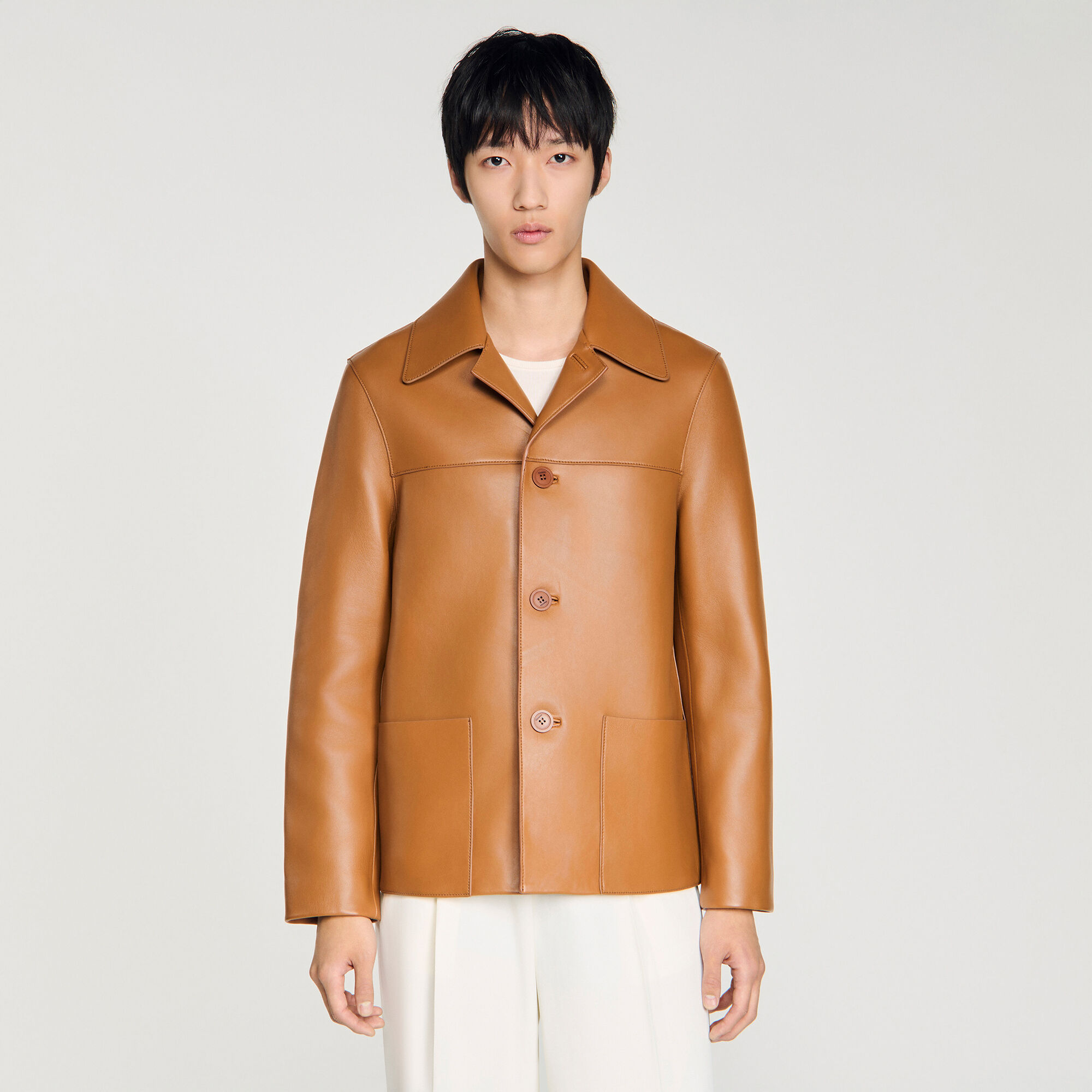 Veste en peau de mouton boutonnée