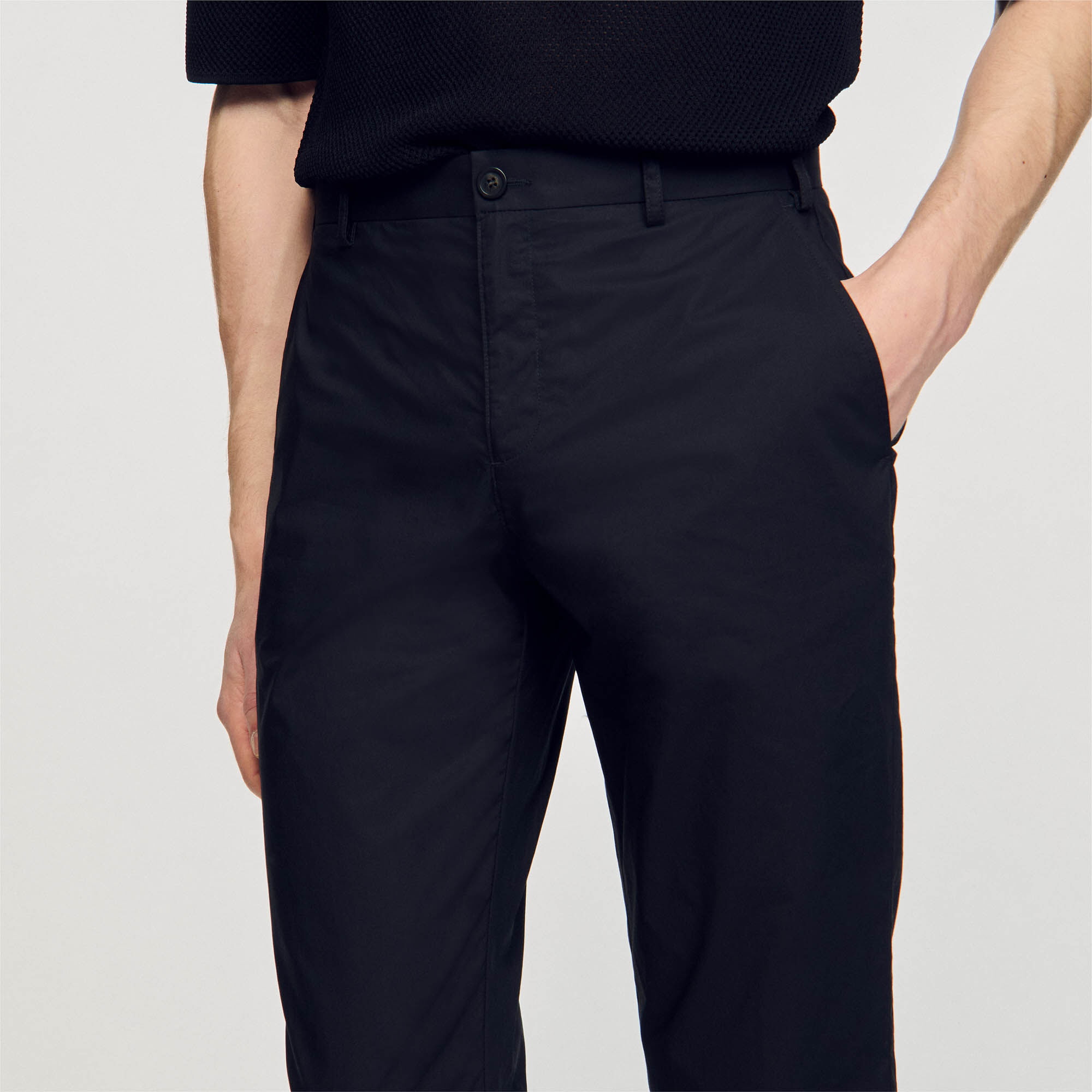 Pantalons en coton coupe carotte