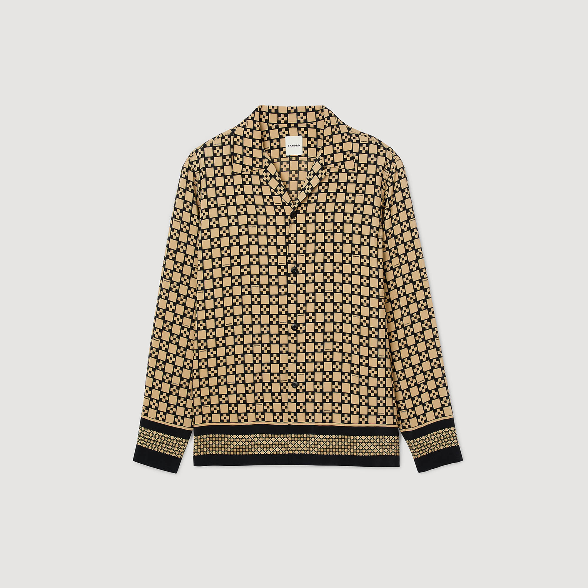 Chemise à manches longues en forme de croix carrée
