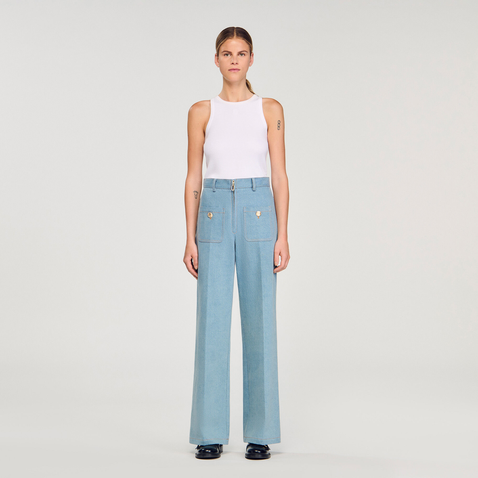 Jean slim à jambes larges à taille haute délavée