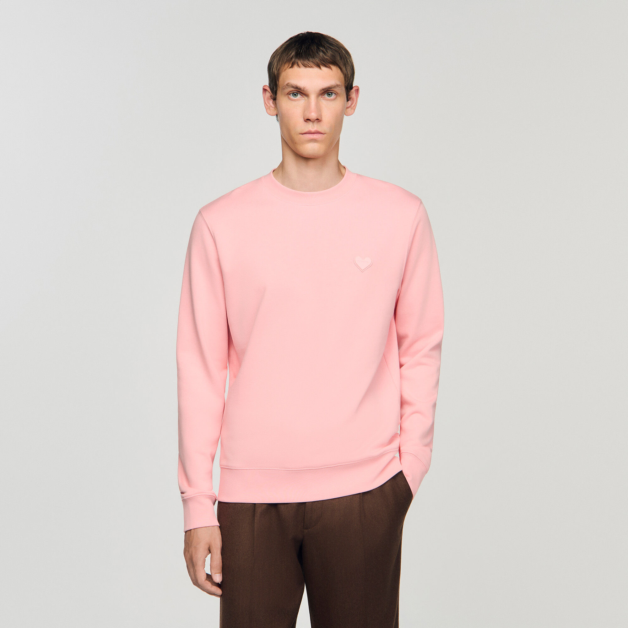Pull-over à patch cœur