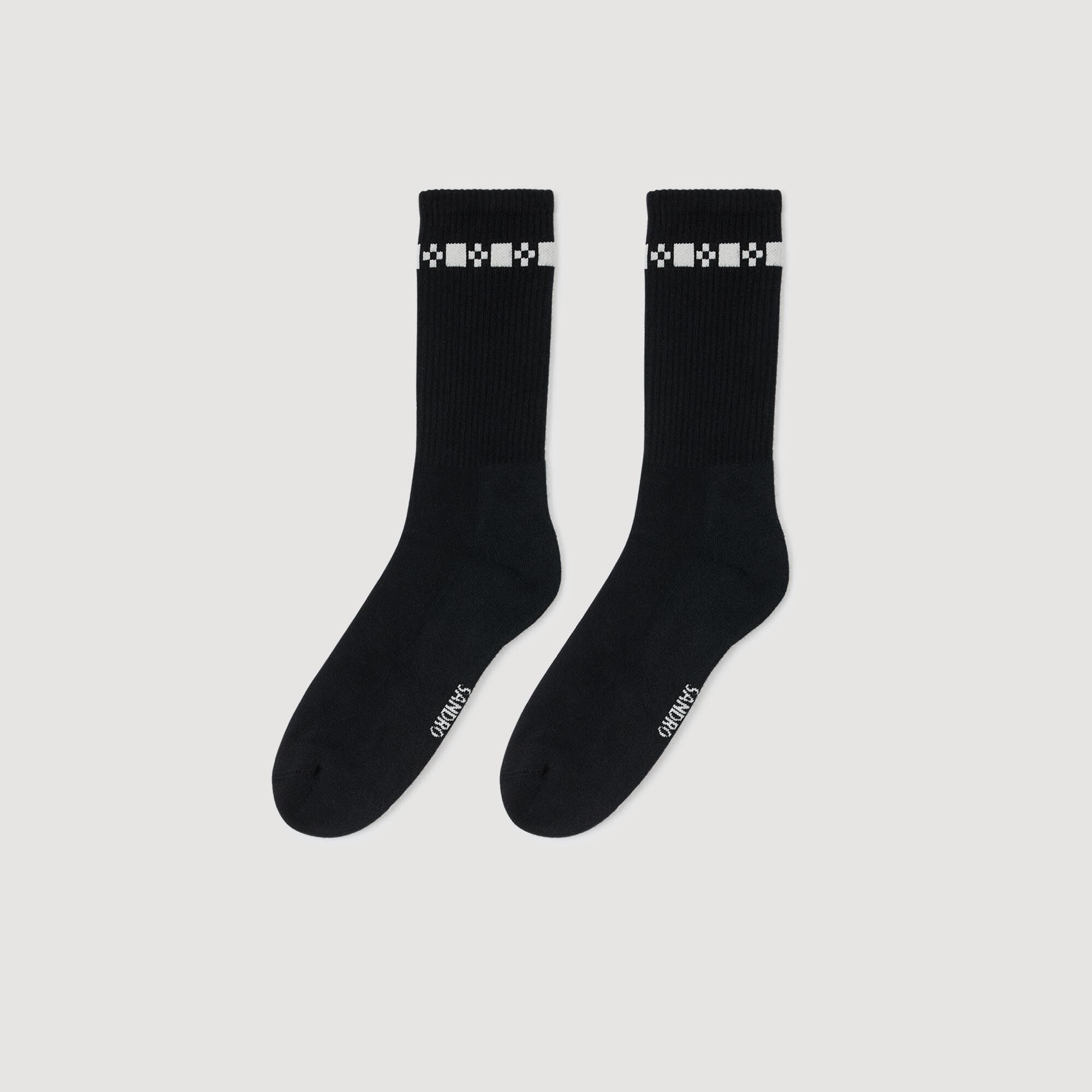 Chaussettes brodées