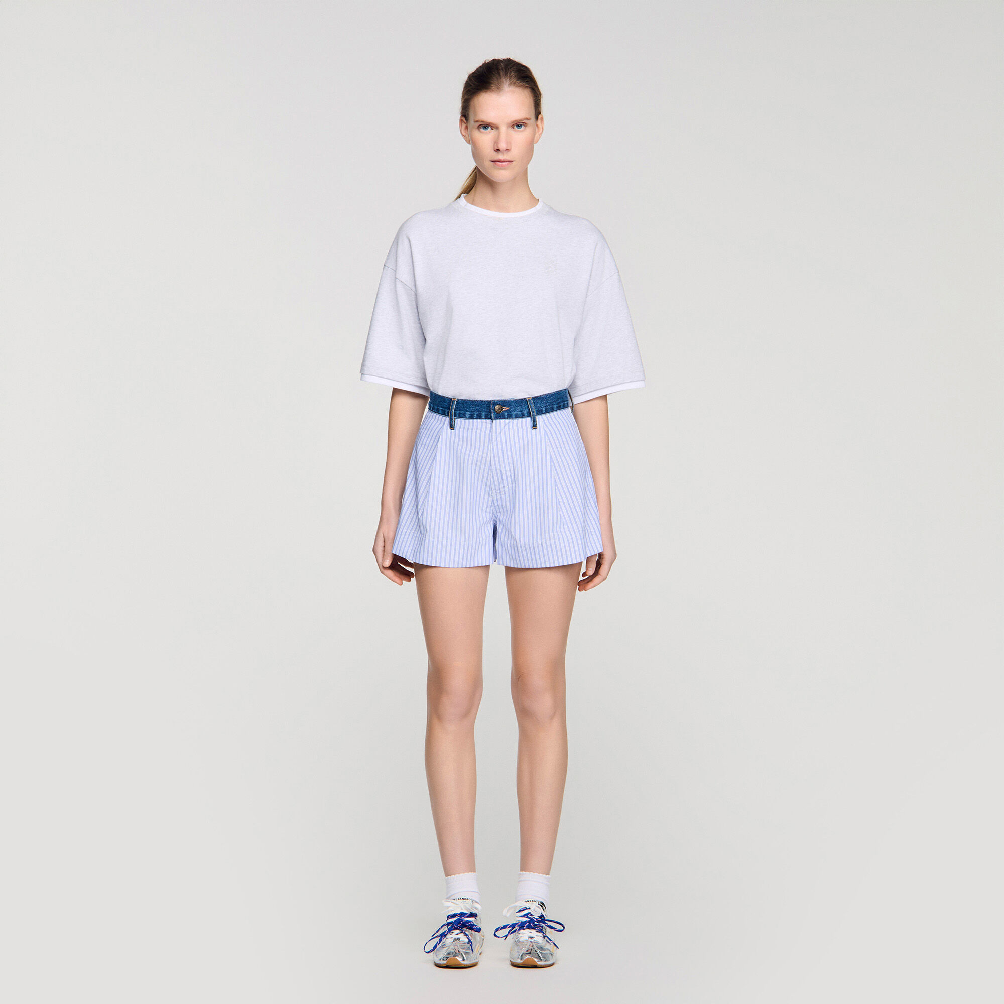 Shorts rayés avec détails en denim