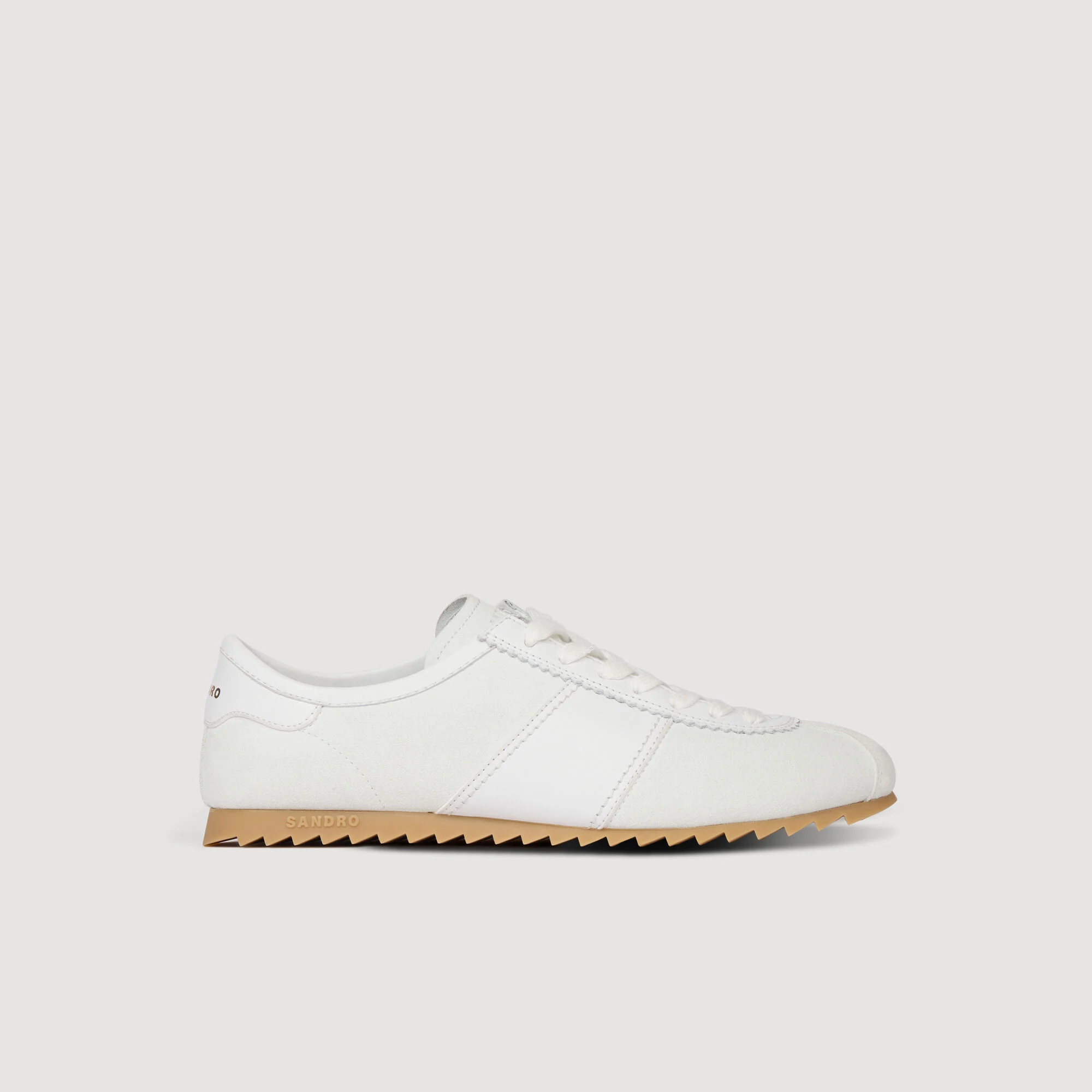 Chaussures basses en cuir et suède