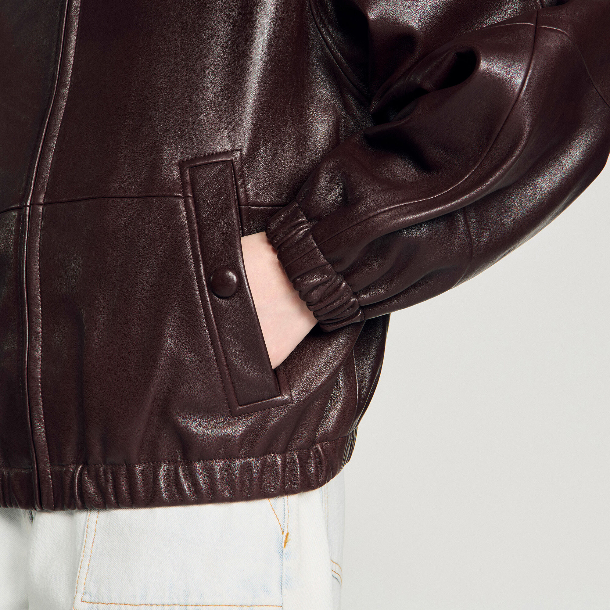 Veste en cuir à fermeture éclair oversize
