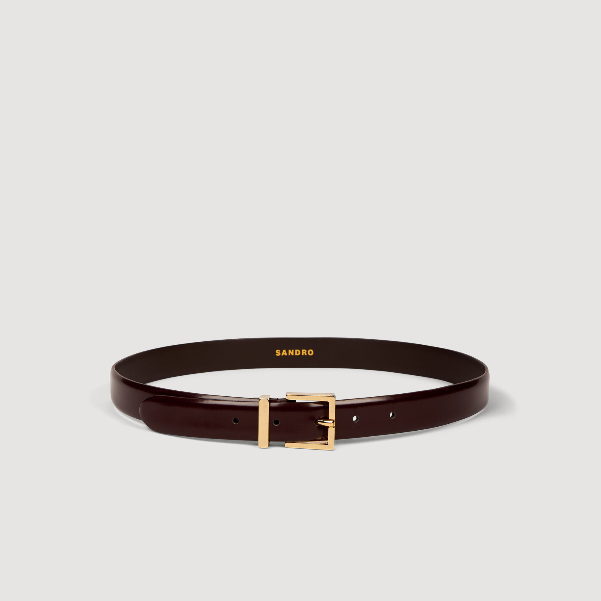 Ceinture en cuir lisse avec boucle métallique