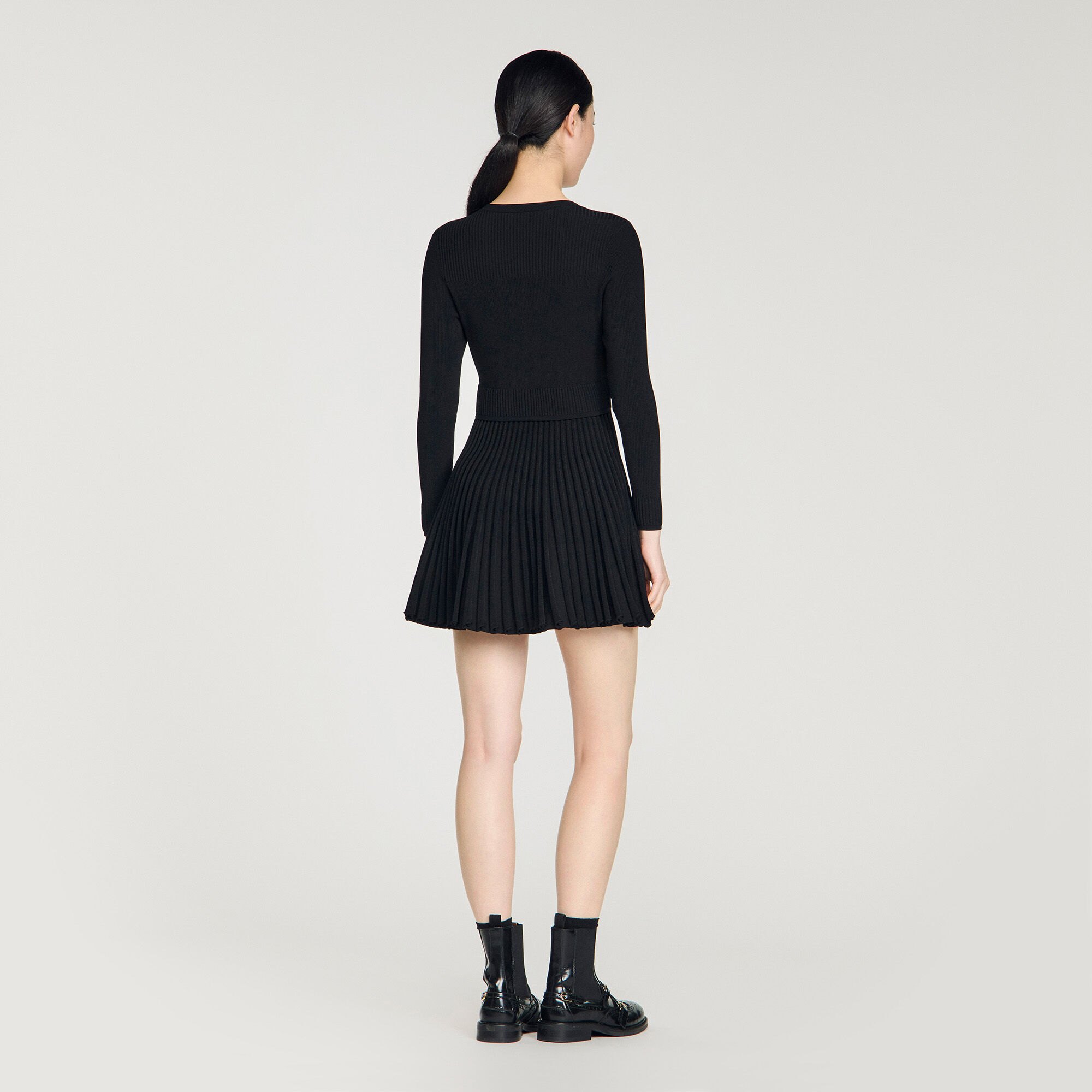Robe mini en maille plissée