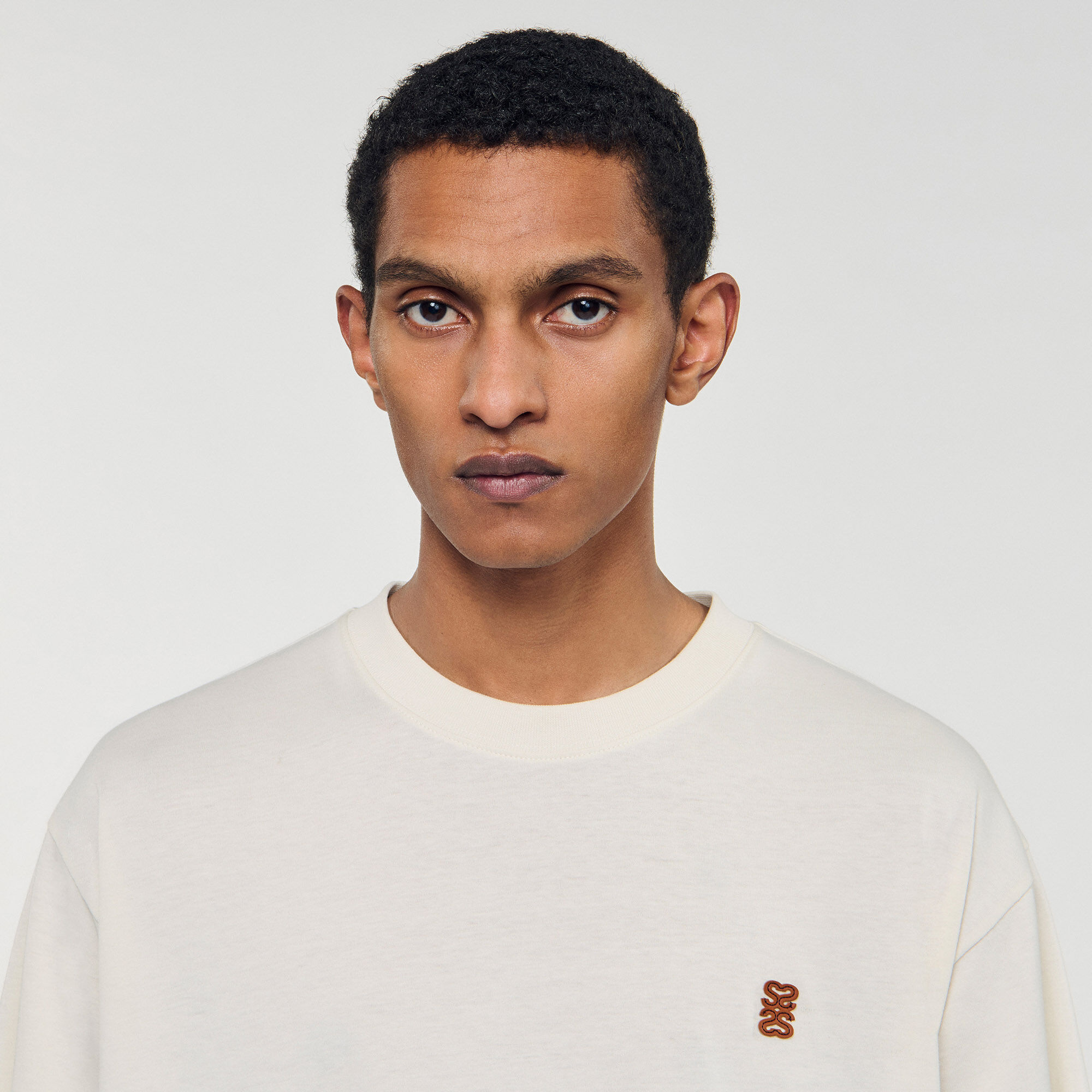 T-shirt en cuir avec logo