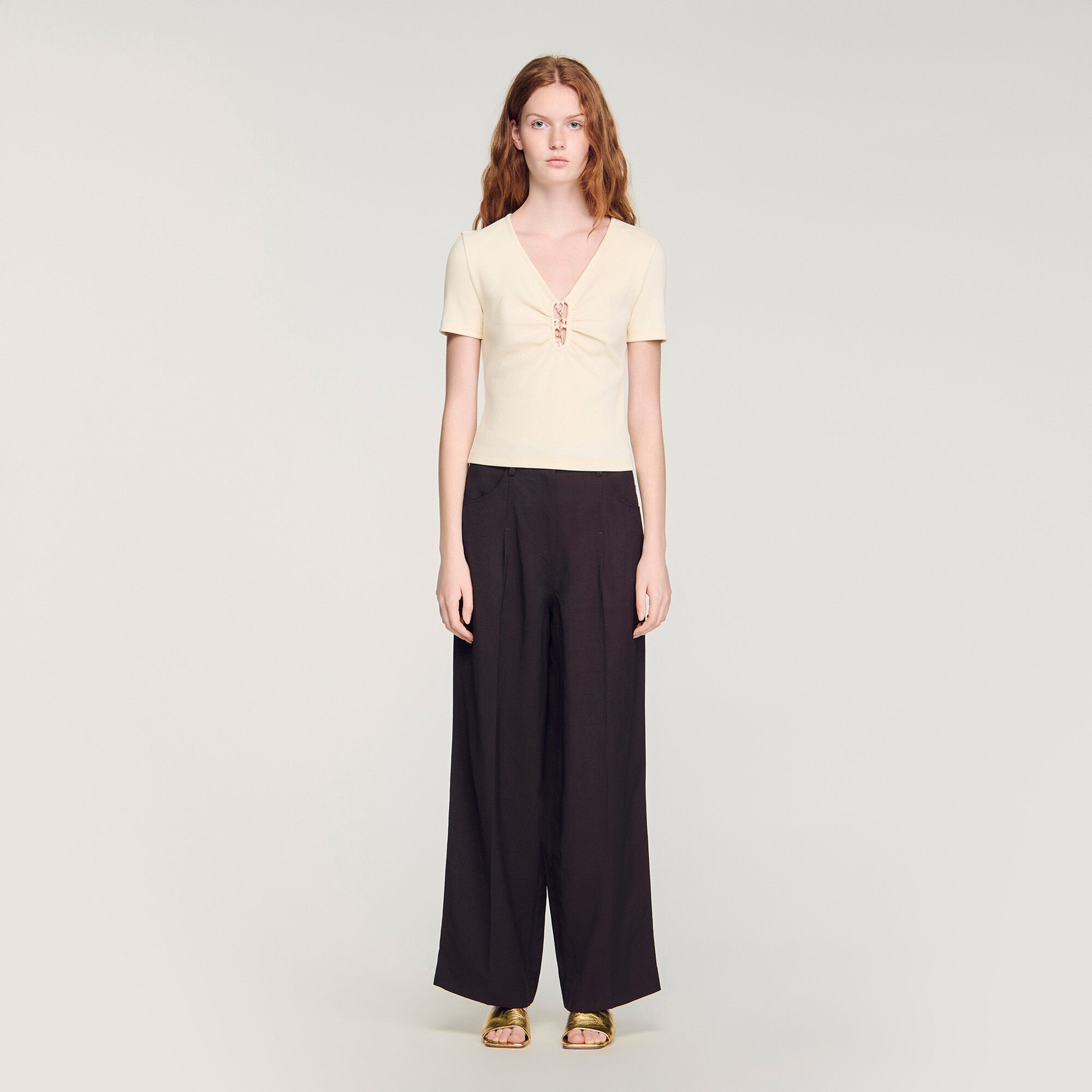 T-shirt en coton court orné de pierres