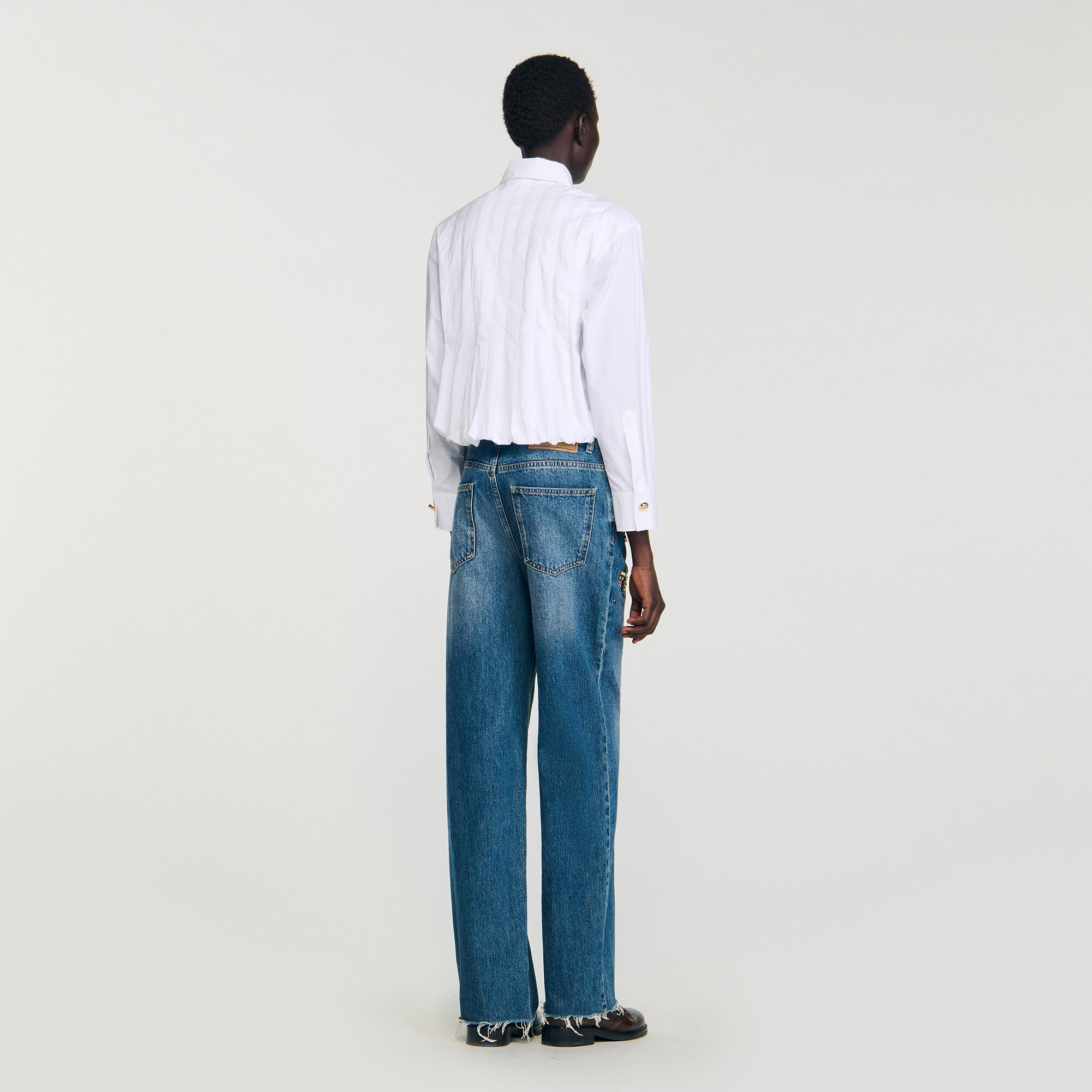 Chemise courte à plis