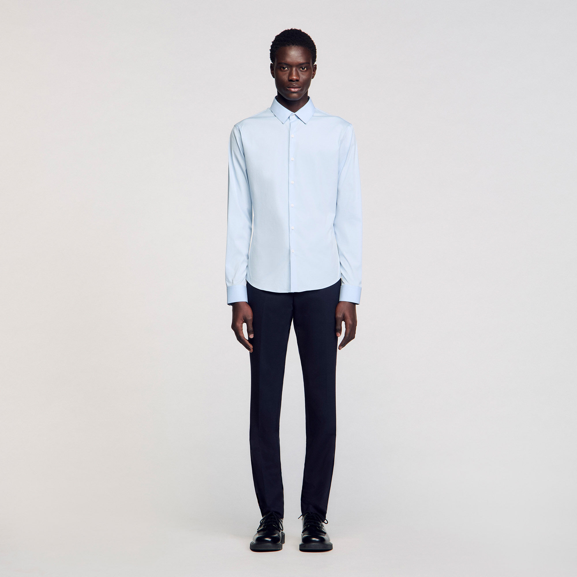 Chemise en coton élastique ajustée
